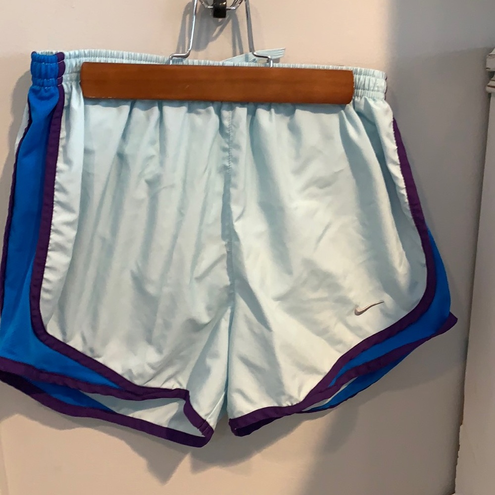 Nike women’s running shorts